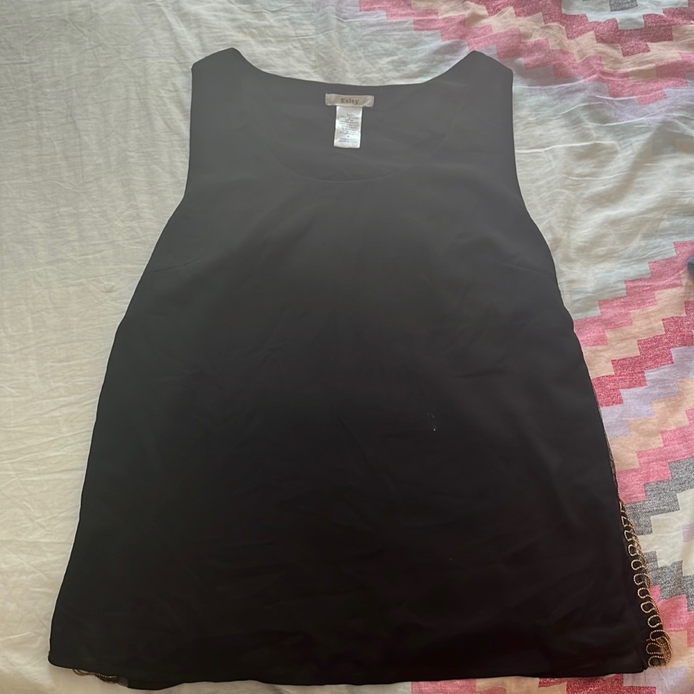black shirt see through on the side